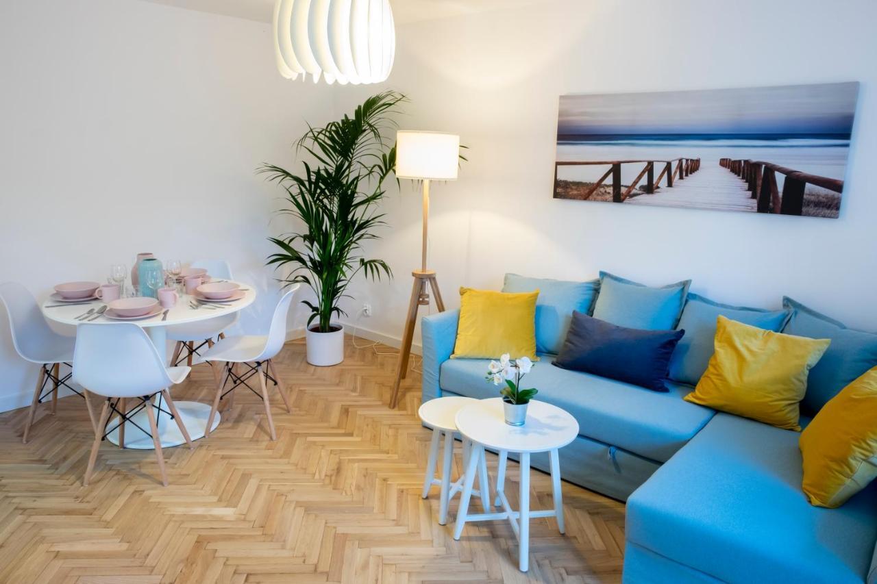 Cristine Apartment Varşova Dış mekan fotoğraf